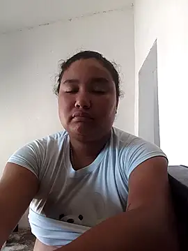 Snapshot of VaneandRossy chatting on April 24, 2026, 3:36 pm VaneandRossy online show from April 24, 2026, 3:36 pm