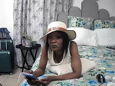 DivineEbonyGrace online show from December 21, 2025, 8:16 am