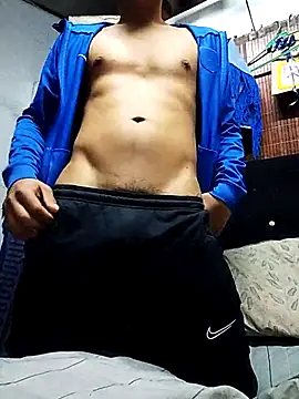 Snapshot of Moreno6969Rr chatting on June 30, 2026, 10:32 pm Moreno6969Rr online show from June 30, 2026, 10:32 pm