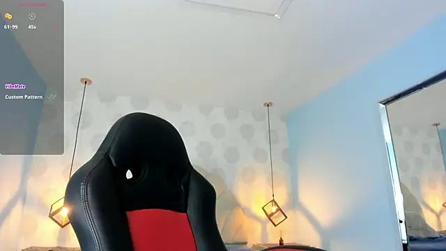 VENUSGREYS1 online show from May 9, 2026, 12:08 pm