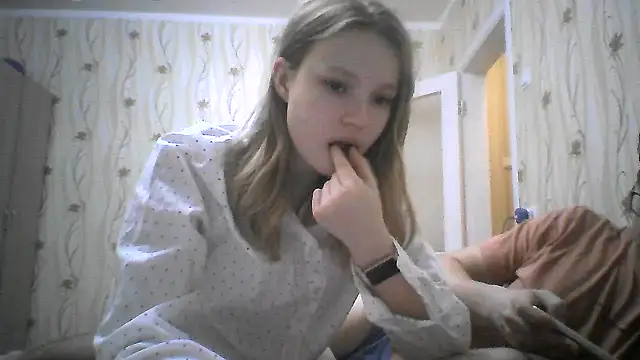 EvgeniyXAnna online show from March 9, 2026, 8:34 pm