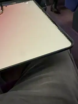 Snapshot of Davvidsm chatting on March 16, 2026, 8:55 pm Davvidsm online show from March 16, 2026, 8:55 pm