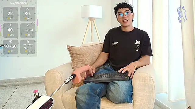 LittleMya  online show from February 1, 2026, 8:18 pm