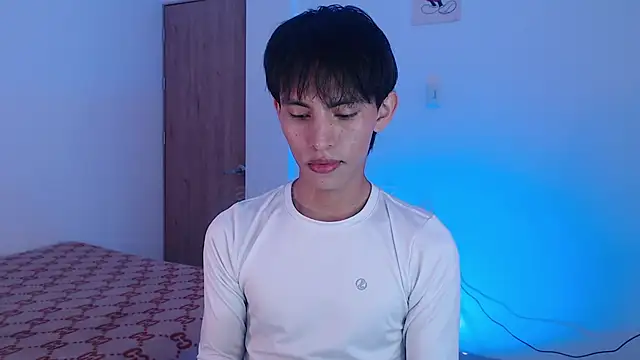 andrew courtzz online show from May 8, 2026, 5:50 pm