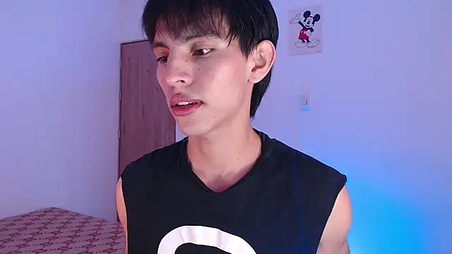 andrew courtzz online show from May 11, 2026, 6:38 pm