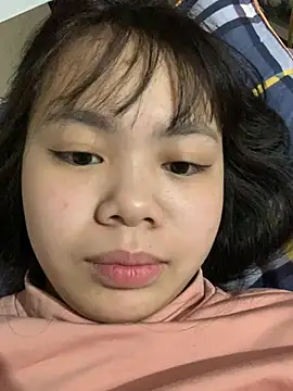 Mon babyy online show from February 4, 2026, 2:39 am