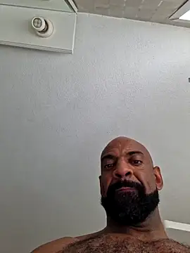 baddblake43 online show from May 25, 2026, 8:02 am
