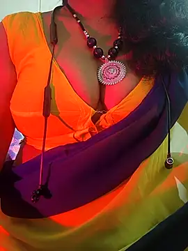 Snapshot of Preeti345 chatting on July 21, 2026, 6:37 am Preeti345 online show from July 21, 2026, 6:37 am