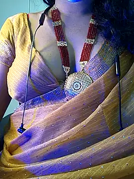 Snapshot of Preeti345 chatting on July 24, 2026, 3:08 pm Preeti345 online show from July 24, 2026, 3:08 pm