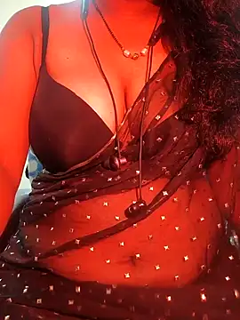 Snapshot of Preeti345 chatting on June 8, 2026, 1:11 am Preeti345 online show from June 8, 2026, 1:11 am
