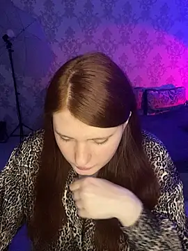 NicollVeys online show from December 5, 2025, 12:10 am