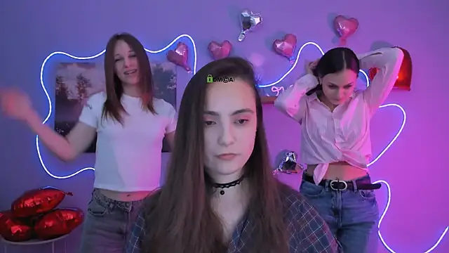 jenna elayne online show from February 18, 2026, 10:01 am