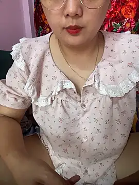 Samsam-006 online show from May 8, 2026, 5:00 am