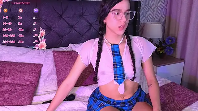 ariana  rosse online show from August 7, 2026, 3:12 am