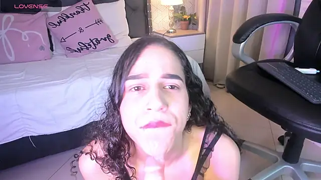 ariana  rosse online show from May 15, 2026, 3:26 am