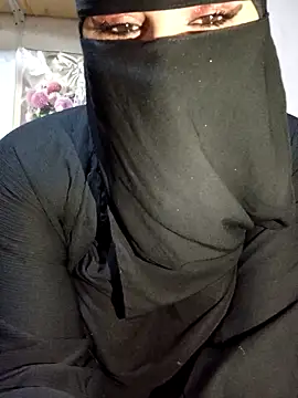 Snapshot of -Batta- chatting on March 5, 2026, 9:43 pm -Batta- online show from March 5, 2026, 9:43 pm