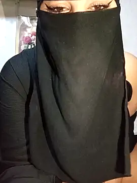 Snapshot of -Batta- chatting on February 26, 2026, 9:48 pm -Batta- online show from February 26, 2026, 9:48 pm