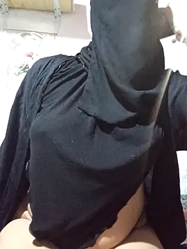 Snapshot of -Batta- chatting on March 11, 2026, 9:53 pm -Batta- online show from March 11, 2026, 9:53 pm