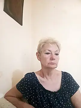Calypso-Loove online show from June 22, 2026, 7:38 am