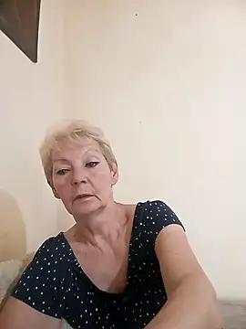 Calypso-Loove online show from June 11, 2026, 8:11 am