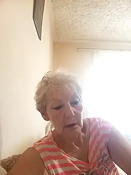 Snapshot of Calypso-Loove chatting on August 5, 2026, 10:31 am Calypso-Loove online show from August 5, 2026, 10:31 am