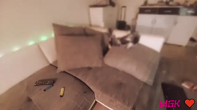 Snapshot of mindfvkc chatting on January 7, 2026, 2:33 pm mindfvkc online show from January 7, 2026, 2:33 pm