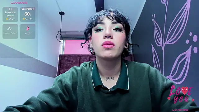 Kiara Fox   online show from March 10, 2026, 7:40 pm