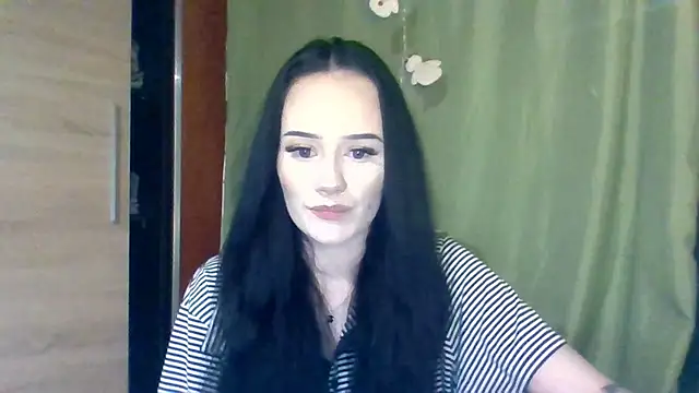 NinaTease online show from February 4, 2026, 9:21 pm