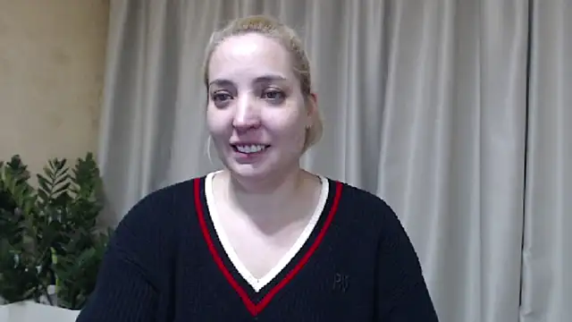 sweetpussy online show from April 8, 2026, 3:13 pm