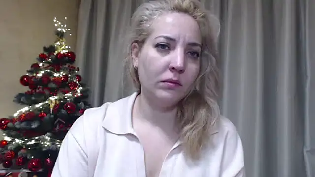 sweetpussy online show from December 18, 2025, 8:23 pm