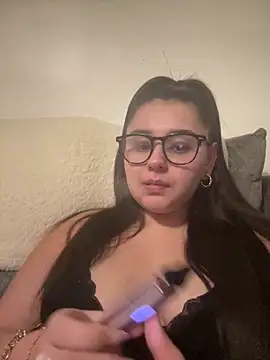 Snapshot of Wild_Busty_Niyah_XX chatting on December 21, 2025, 9:59 pm Wild Busty Niyah XX online show from December 21, 2025, 9:59 pm