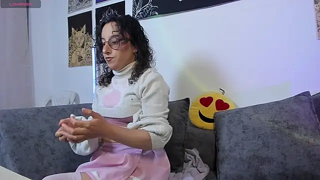 little  ammy online show from June 11, 2026, 11:13 pm
