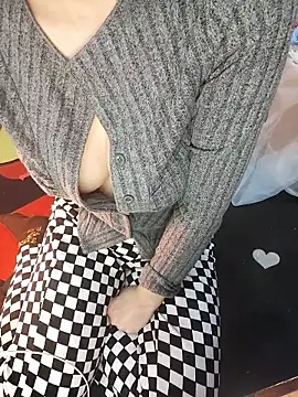 Alone nothing online show from January 9, 2026, 4:03 pm