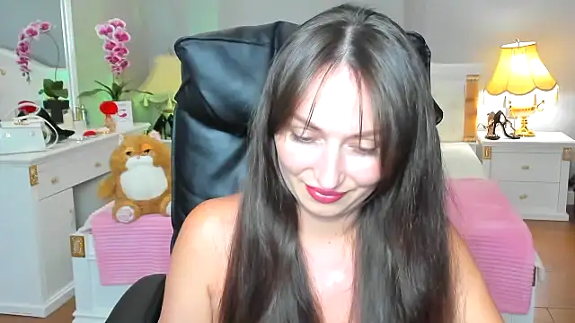 RosiAlina online show from August 3, 2026, 8:44 am