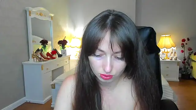 RosiAlina online show from June 15, 2026, 7:41 am