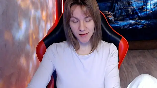 MiaBun1 online show from May 24, 2026, 2:22 am