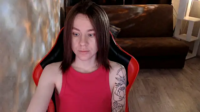 MiaBun1 online show from December 15, 2025, 3:56 am