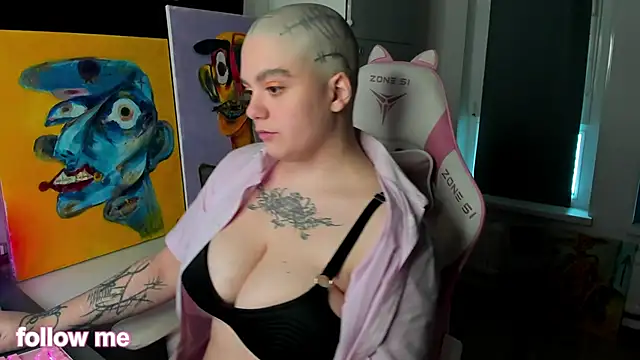 enigmastella online show from January 7, 2026, 11:04 am