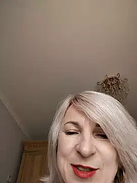 AhlyssaLove1155 online show from July 28, 2026, 3:21 pm