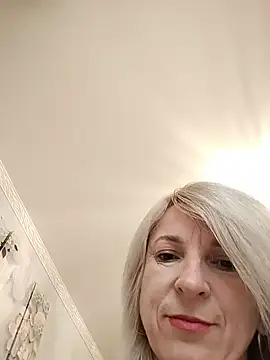 AhlyssaLove1155 online show from July 7, 2026, 3:15 pm