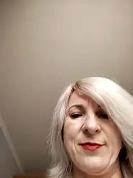 AhlyssaLove1155 online show from July 28, 2026, 4:39 pm