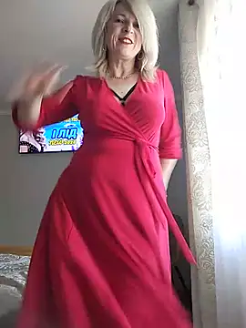 AhlyssaLove1155 online show from July 14, 2026, 3:40 pm