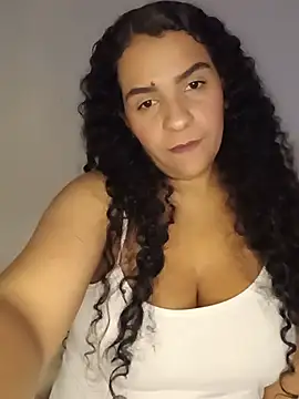 Snapshot of hot_bruntte chatting on July 21, 2026, 4:25 am hot bruntte online show from July 21, 2026, 4:25 am