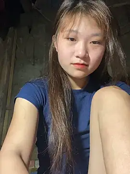 hinata-xx online show from April 21, 2026, 11:22 pm