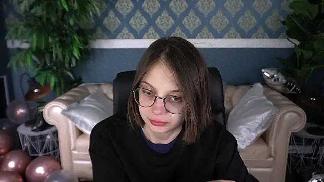 CharlyWines online show from February 3, 2026, 3:04 am