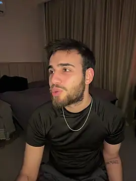 2HARDKURT online show from February 2, 2026, 6:51 pm