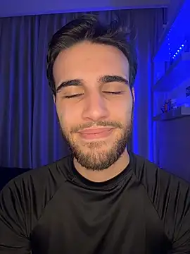 2HARDKURT online show from December 13, 2025, 8:04 pm