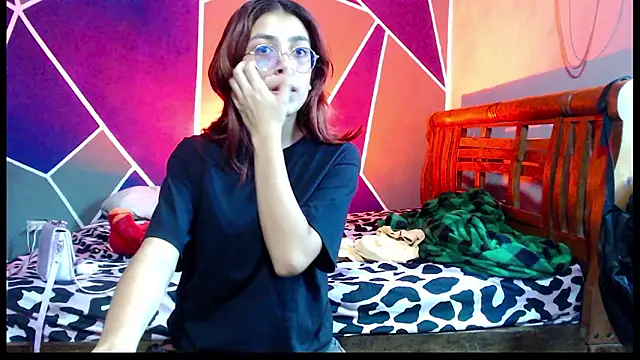 bellota bunny online show from January 17, 2026, 7:39 pm