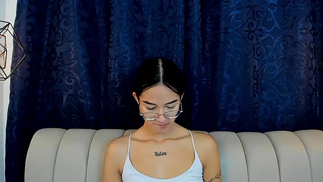 sara stonems online show from February 13, 2026, 12:27 pm