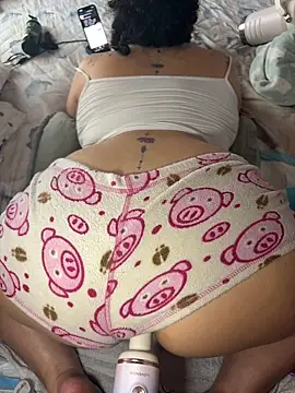 VanesssaMilf  online show from August 2, 2026, 3:10 pm
